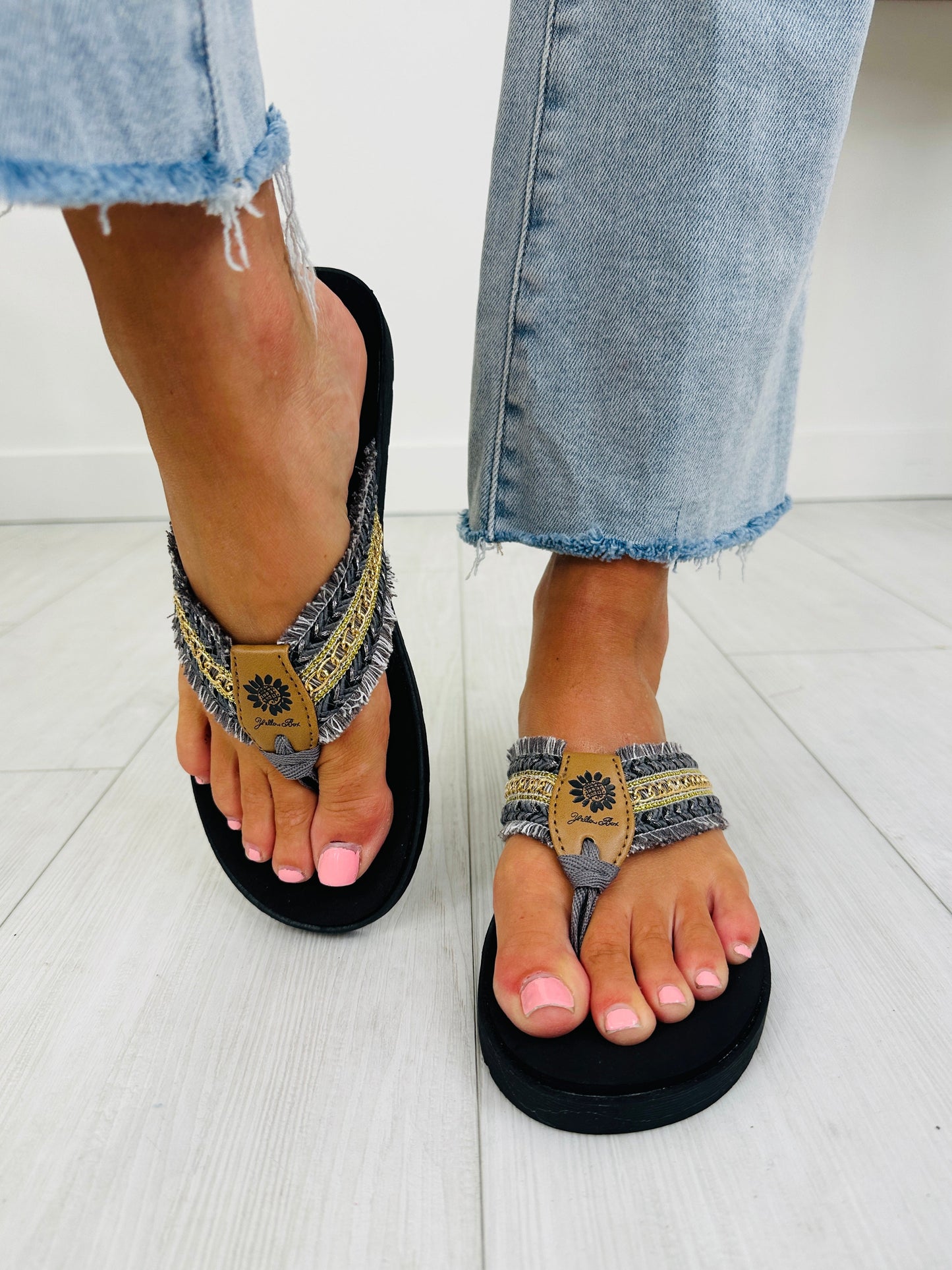Coastline Couture Flip Flops In Black