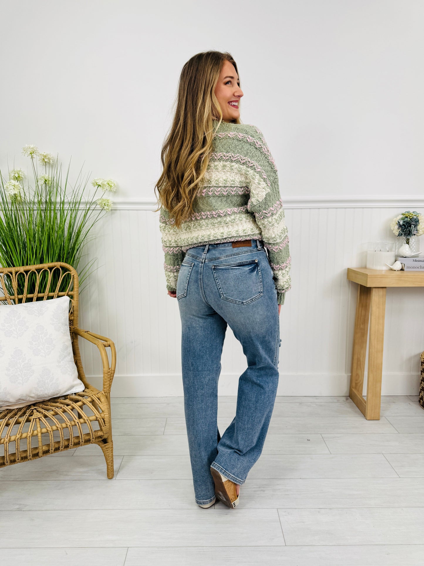 Judy Blue Totally Buggin '90s Straight Leg Jeans
