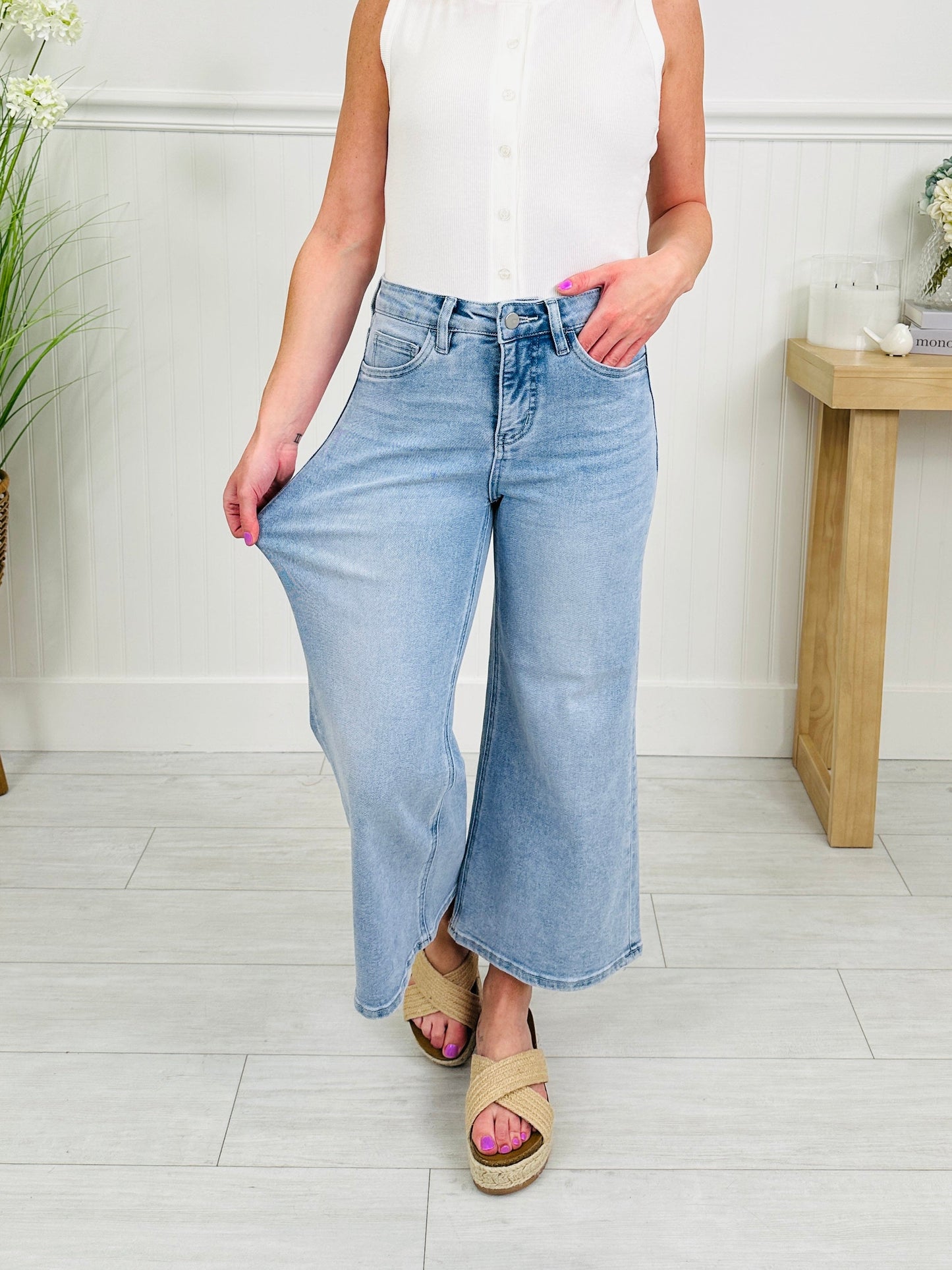 Basic in The Best Way Tummy Control Cropped Wide Leg Jeans