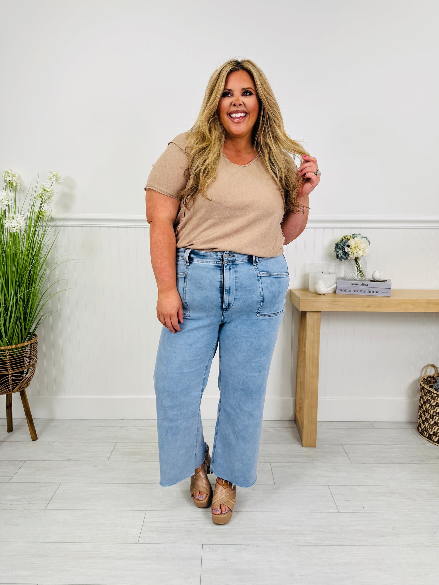 Summer Mood Cropped Wide Leg Jeans