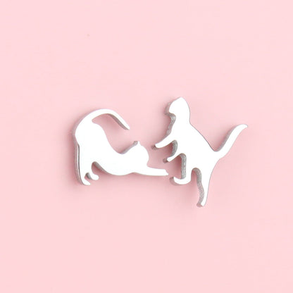Big Stretch Cat Stud Earrings