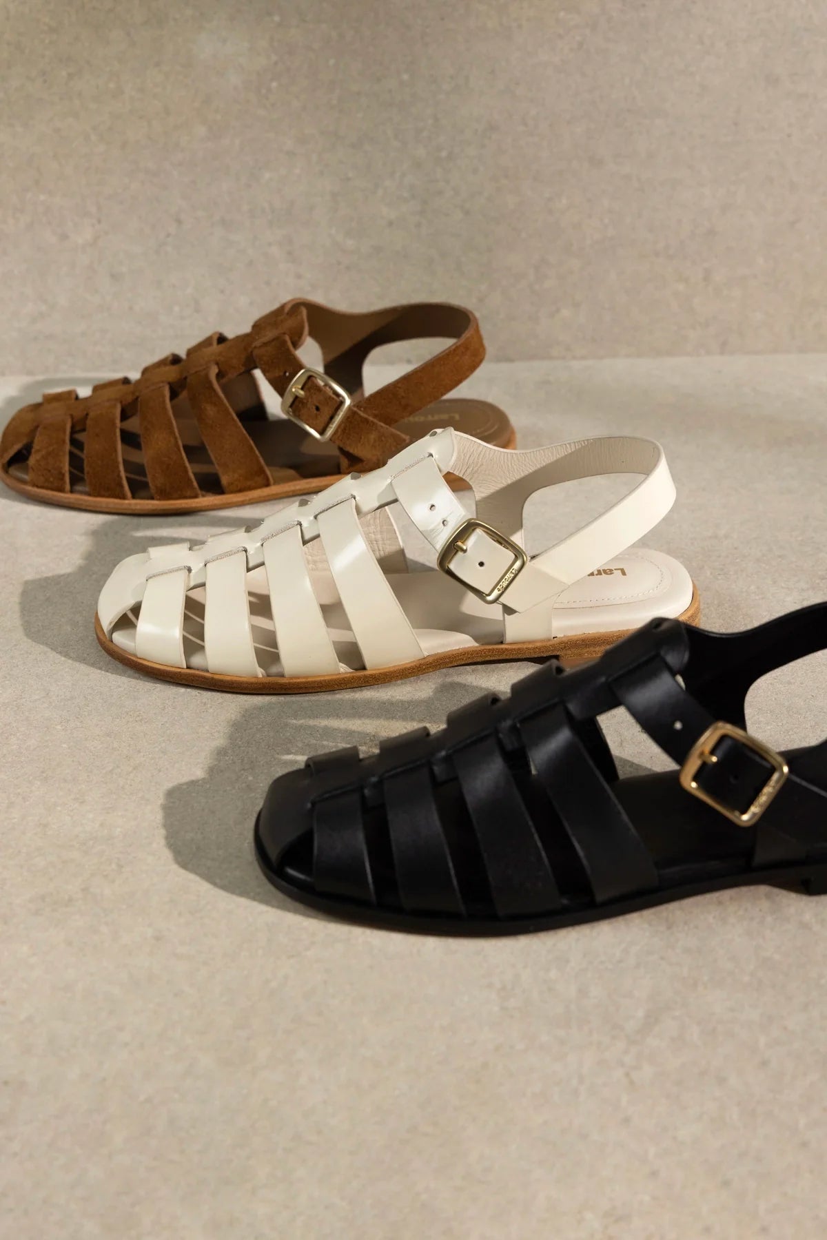 Stevie Flat Sandal In Russet Suede