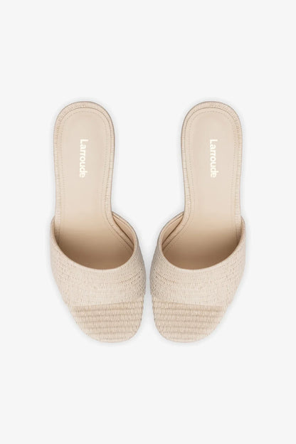 Dolly Mule In Natural Raffia