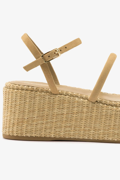 Gio Flatform Peanut Suede