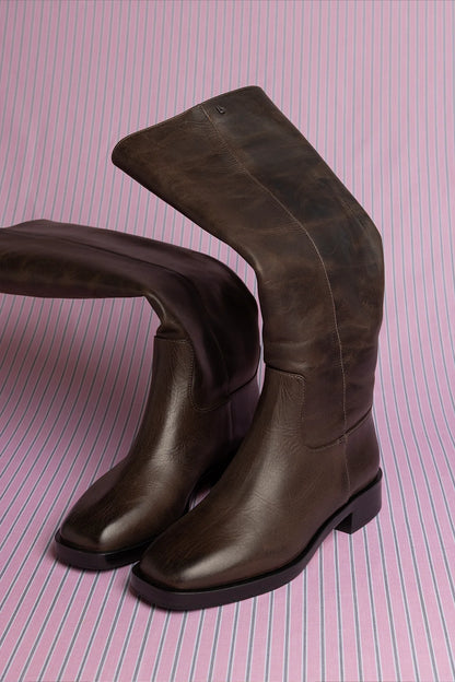 Anne Boot In Brown Shadow Leather