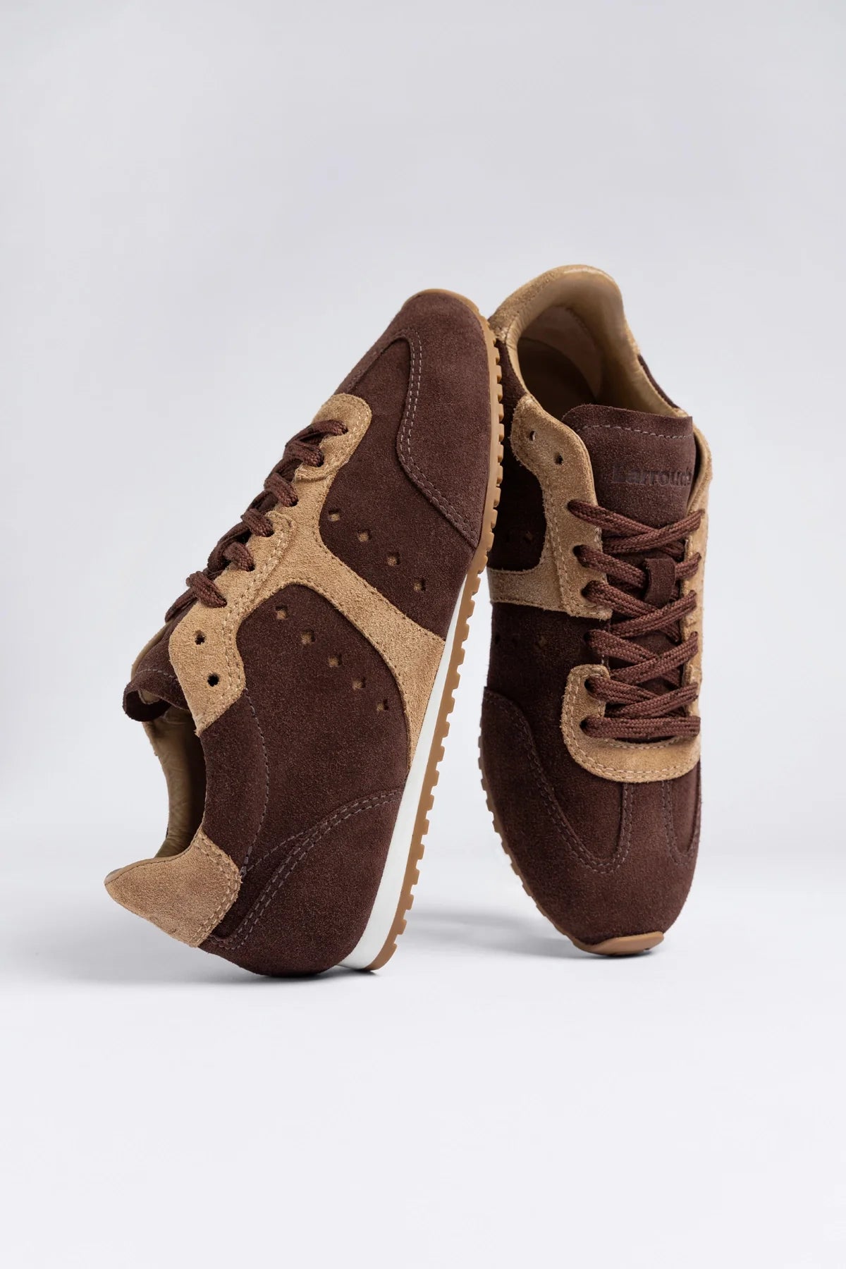 Stella Sneaker Brown Suede