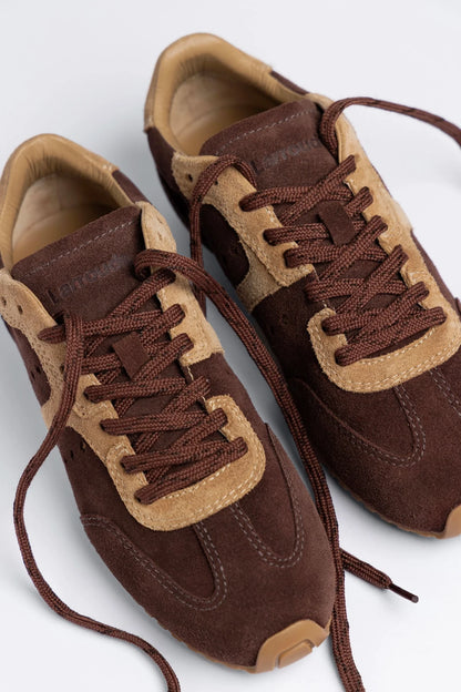 Stella Sneaker Brown Suede