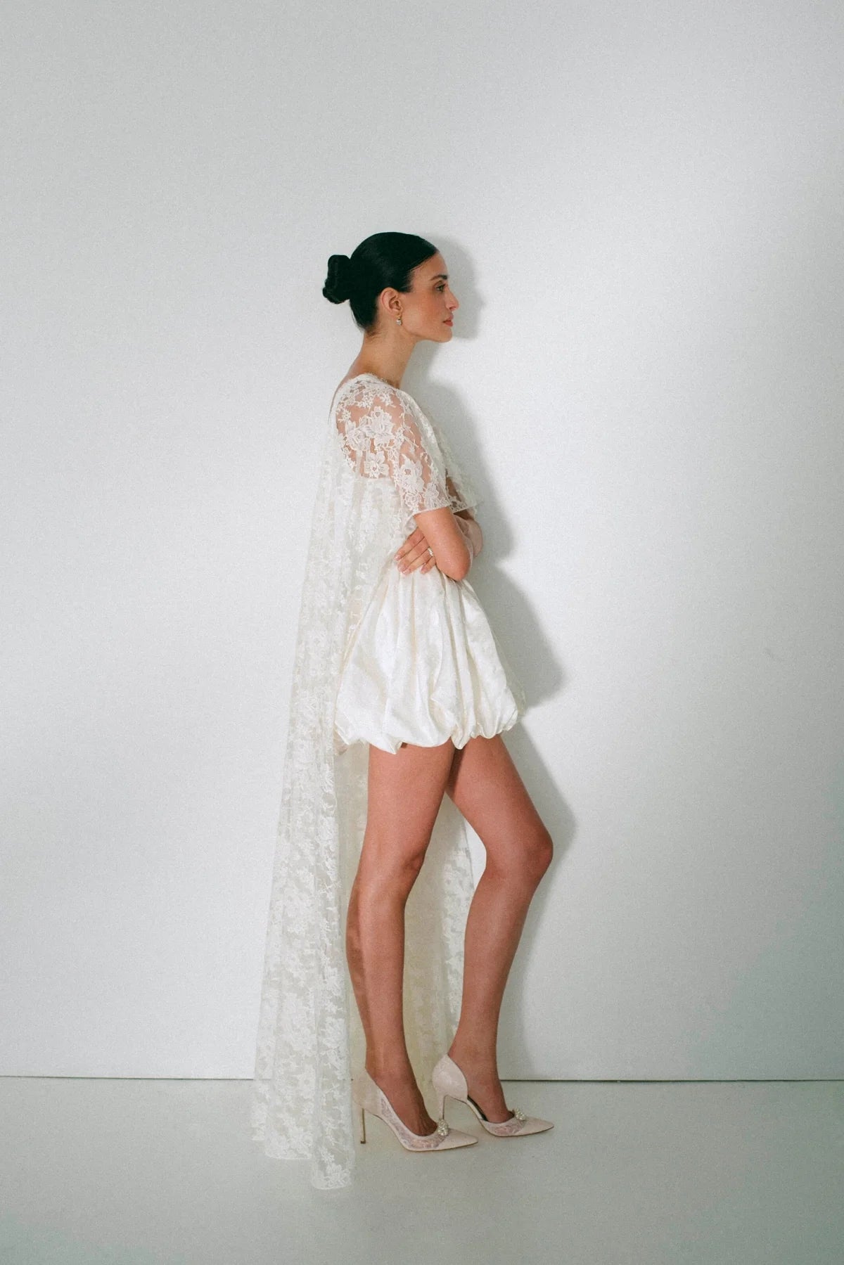 Larroudé x Markarian: D'Orsay Pump White Lace