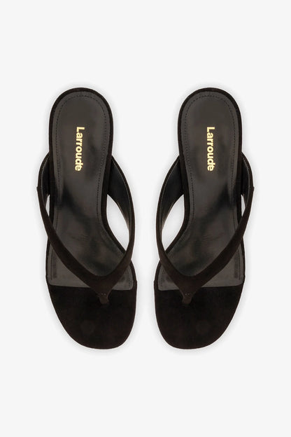Gaia Low In Black Leather