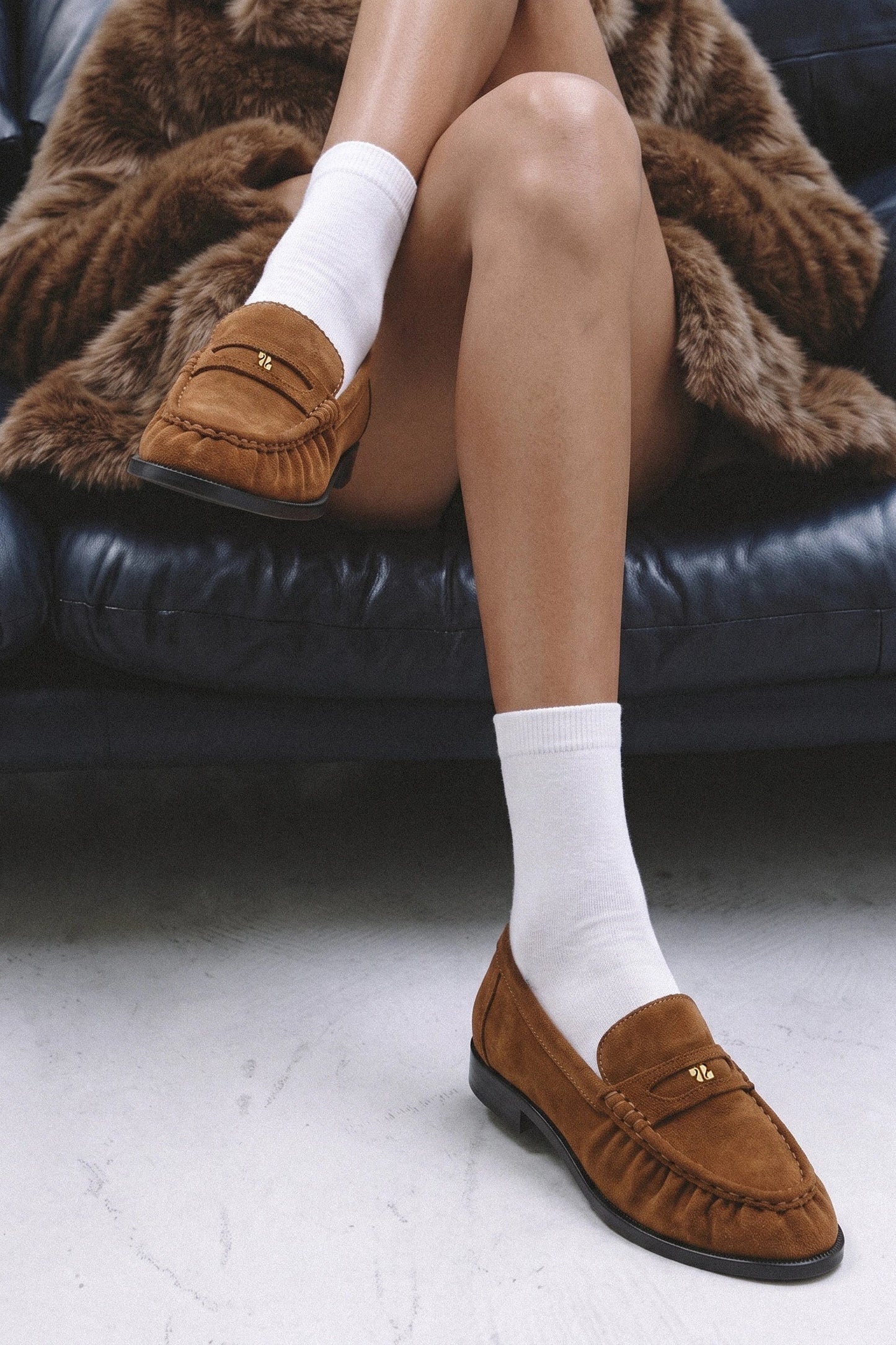 Suki Soft Loafer In Russet Suede