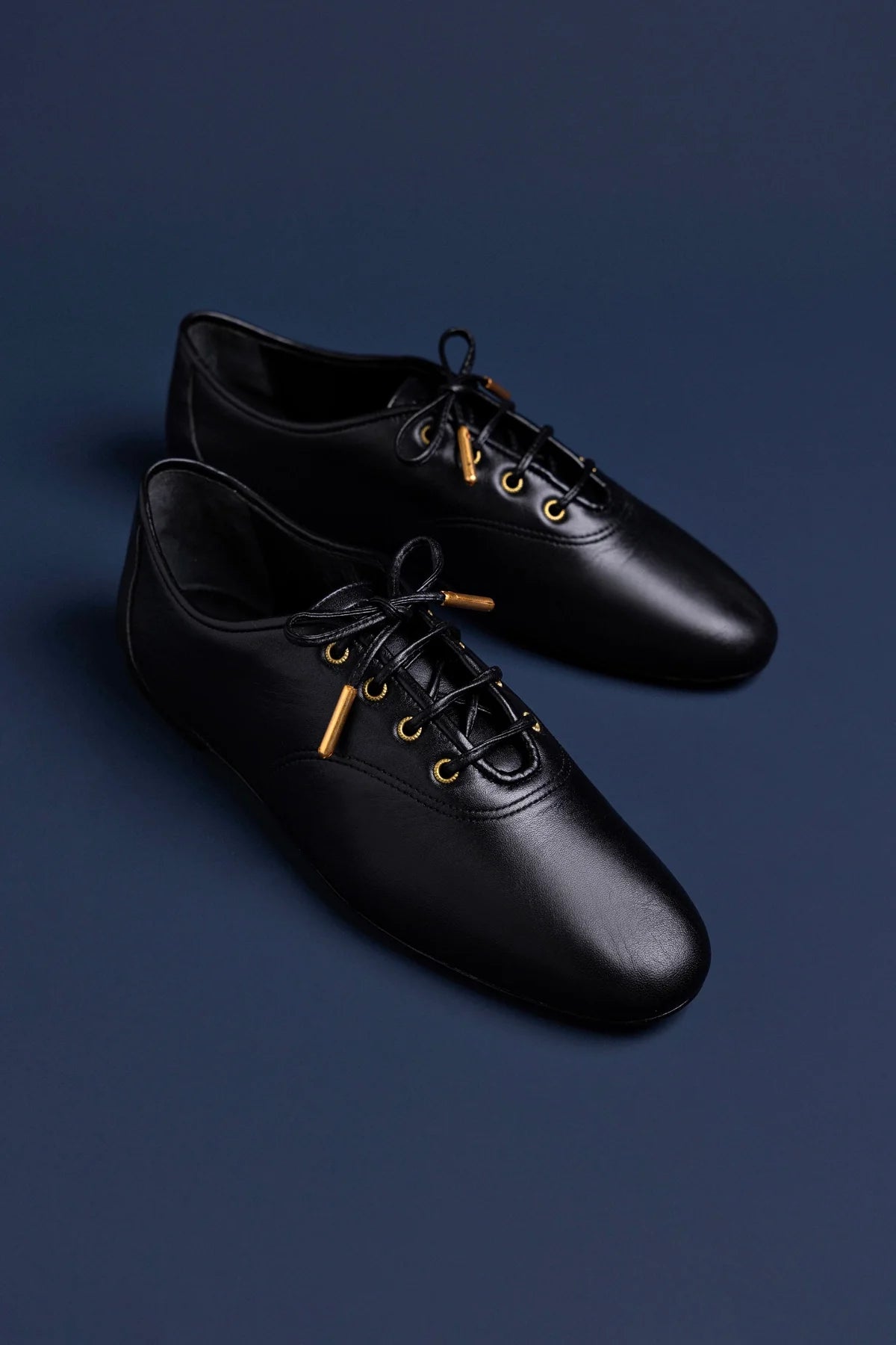 Liza Sneaker In Black Leather