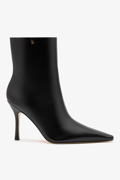 Mini Carine Boot In Black Leather