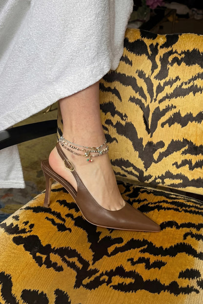 Carine Pump In Burnt Umber Leather
