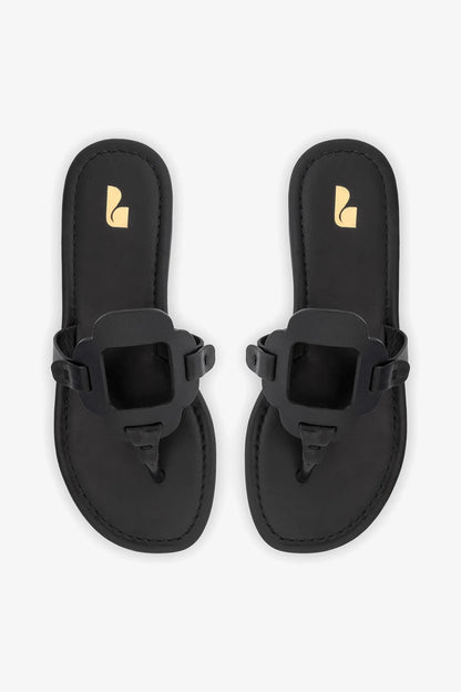 Margherita Thong Sandal In Black Leather