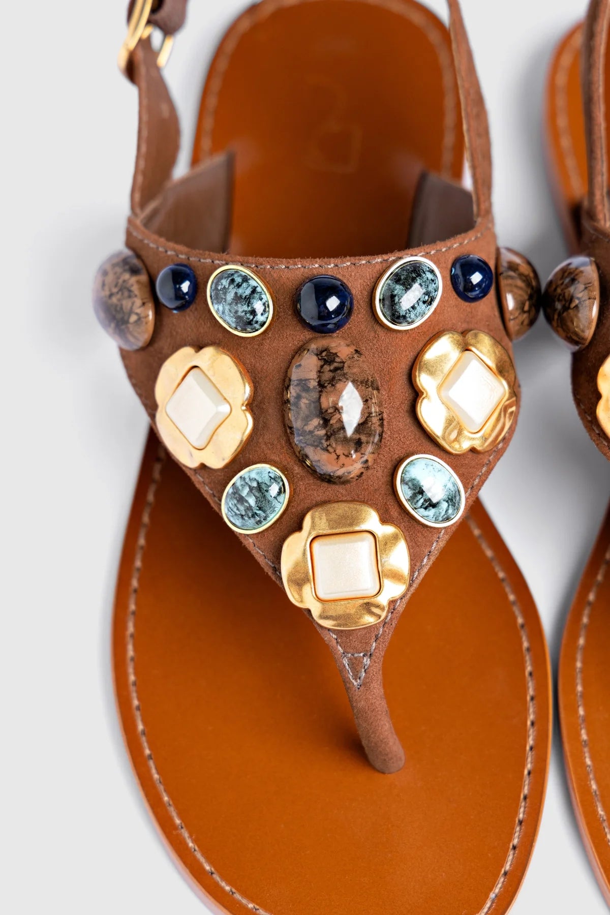 Talitha Flat Sandal In Brown Leather