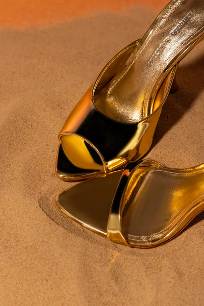 Larroudé x Nicolò B.: Malibu Mule Gold Specchio