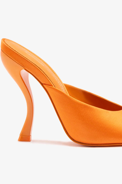 Larroudé x Nicolò B.: Malibu Mule Tangerine Satin