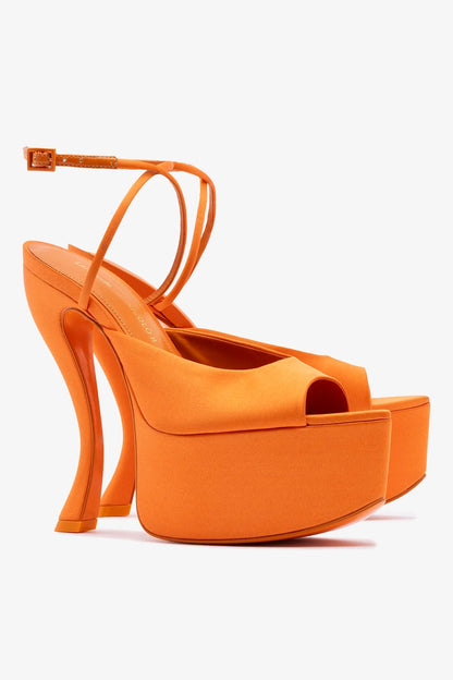 Larroudé x Nicolò B.: Lola Sandal Tangerine Satin