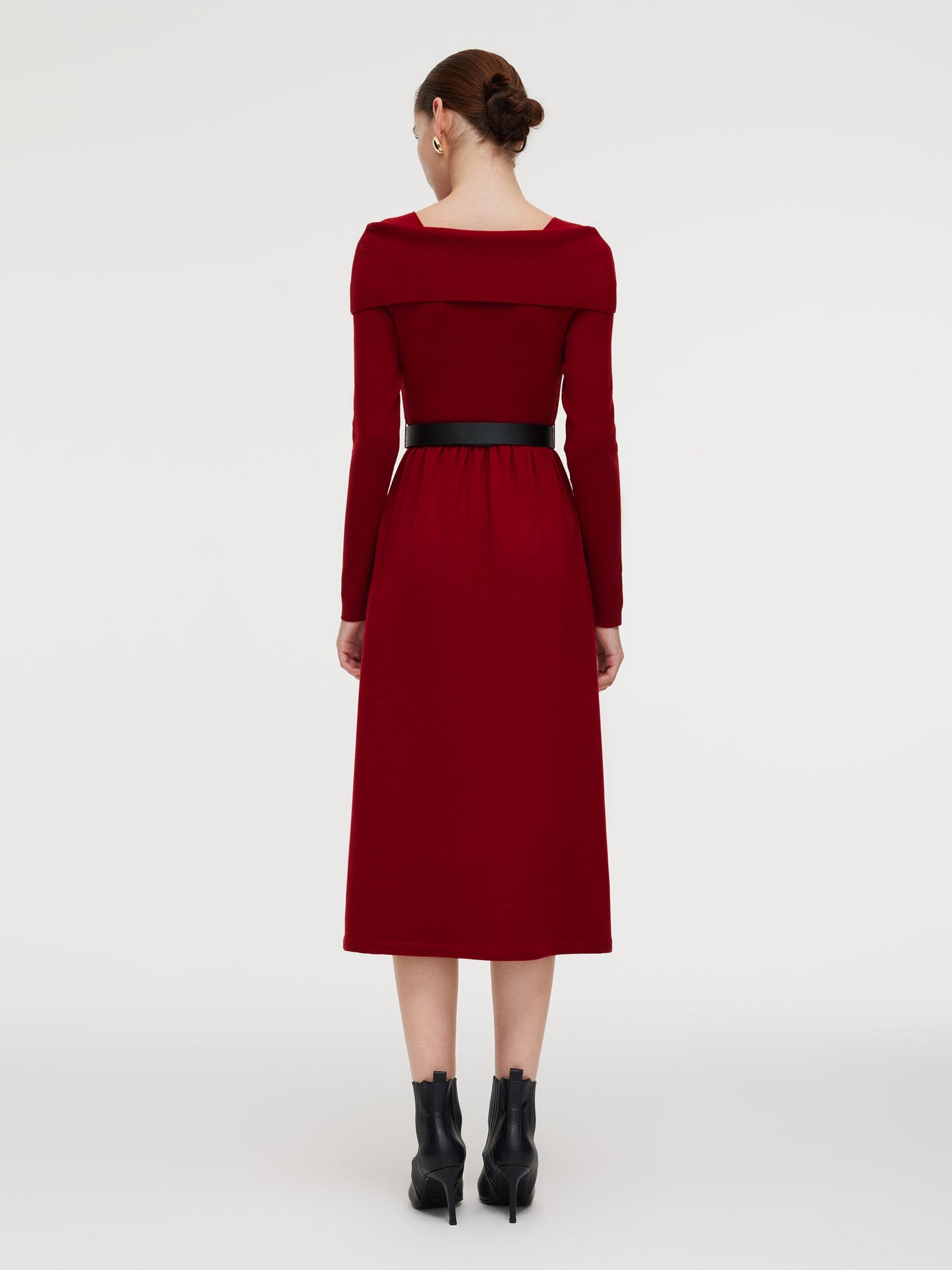 Tencel Wool Blend Boat Neck Women Knit Maxi Dress With Leather Belt