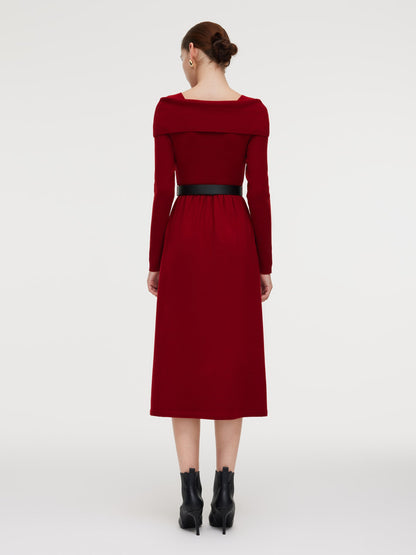 Tencel Wool Blend Boat Neck Women Knit Maxi Dress With Leather Belt